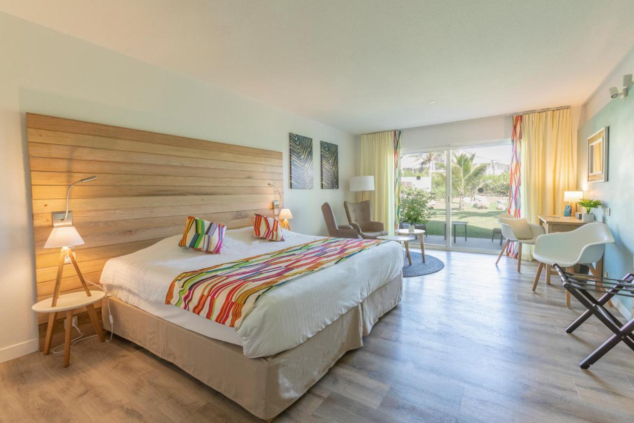 La Playa Orient Bay Hotel Buitenkant foto