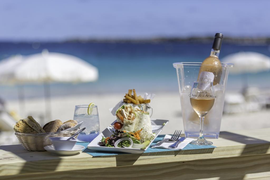 La Playa Orient Bay Hotel Buitenkant foto