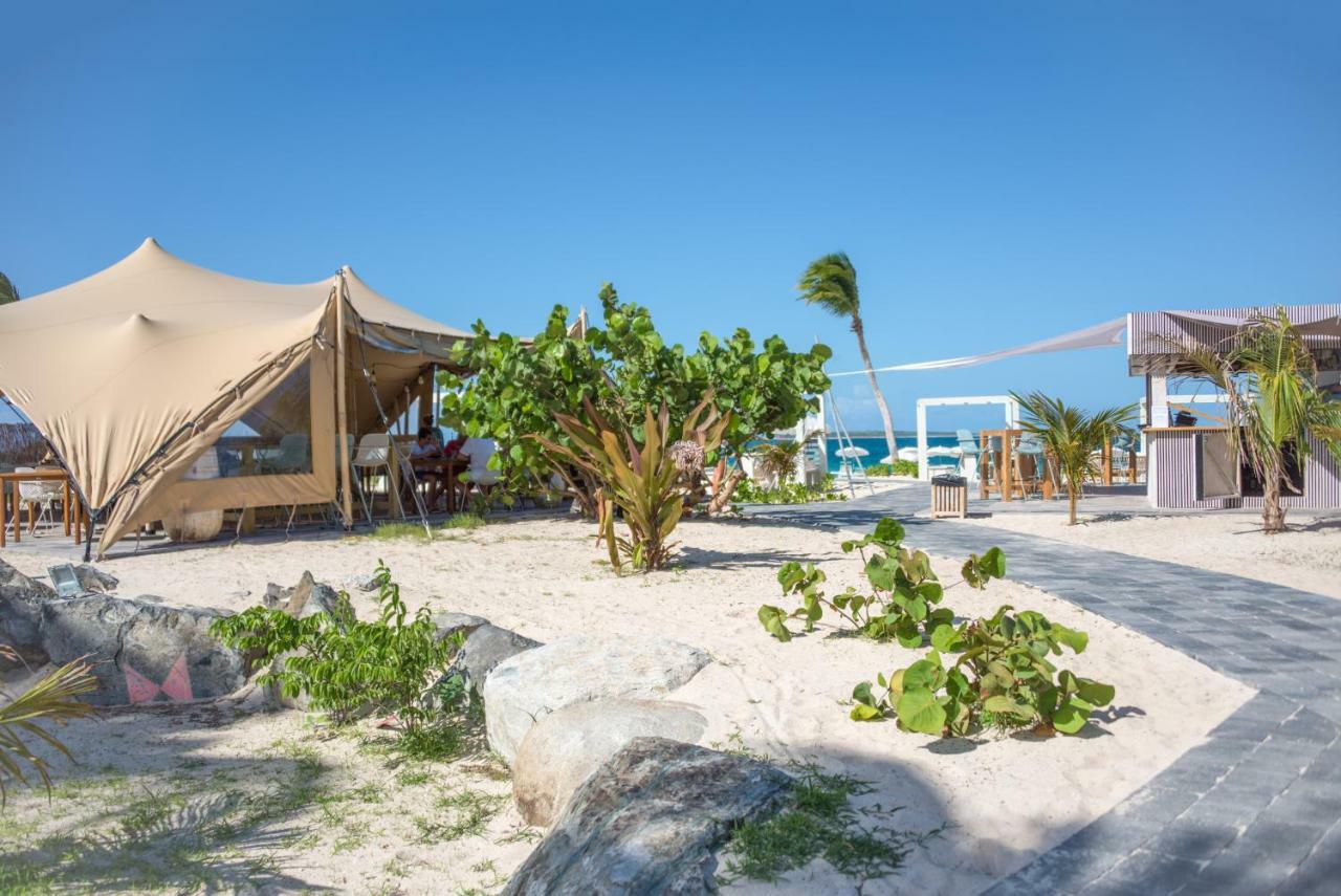 La Playa Orient Bay Hotel Buitenkant foto